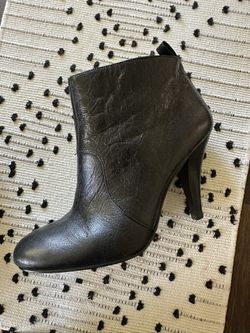 Nine West black leather booties