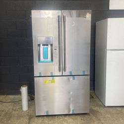Electrolux Stainless Steel Refrigerator RI