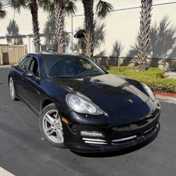 2012 PORSCHE PANAMERA