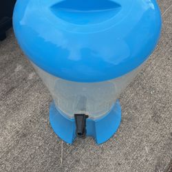 Water Dispenser Blue Color Great For Party Decoration Table 