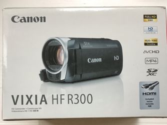 Canon VIXIA HF R300 High definition camcorder with many accessories