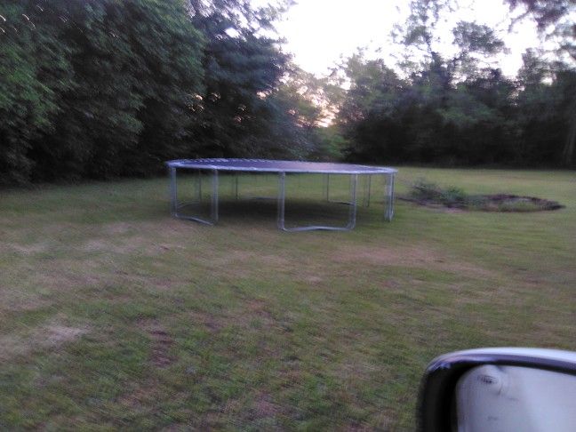 Trampoline 15 Ft