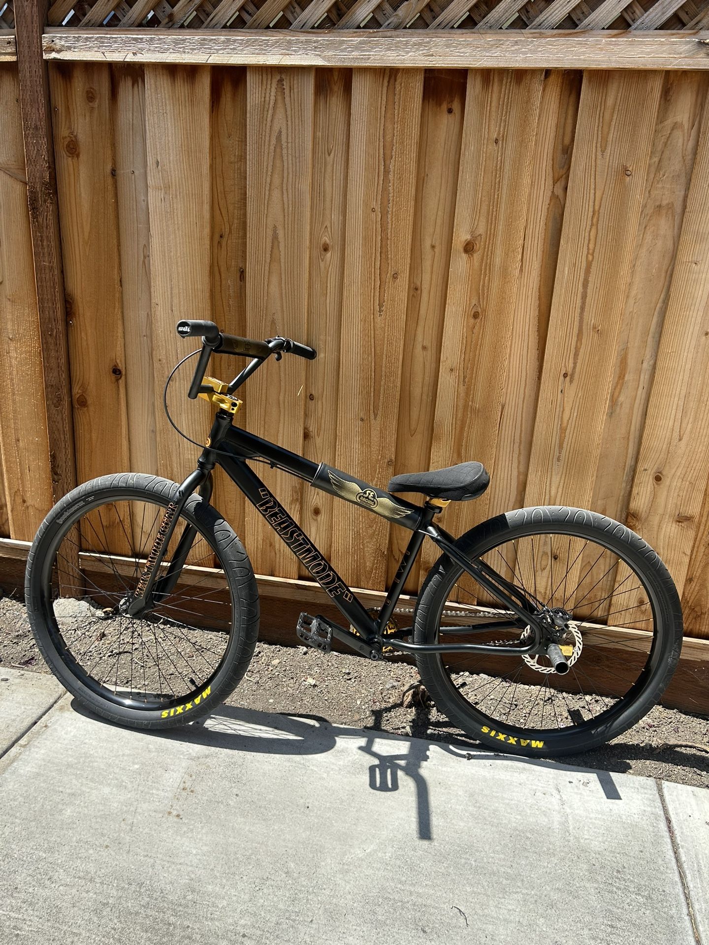 SE Matte Black Beast Mode