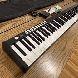 TOMOI Portable Electric Piano - Rechargable, Accessories, Carry Bag Included