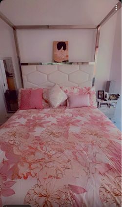 Queen Size Canopy bed frame