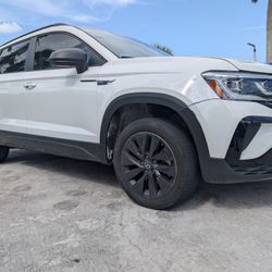 2022 Volkswagen Taos 