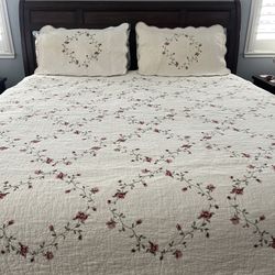 Queen Size Comforter