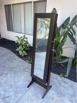 Standing mirror jewelry box