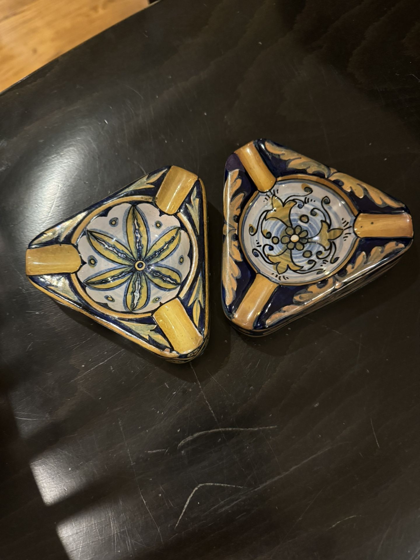 Set Of Vintage Robbia Gualdo Tadino Ceramic Ashtrays Made In Italy