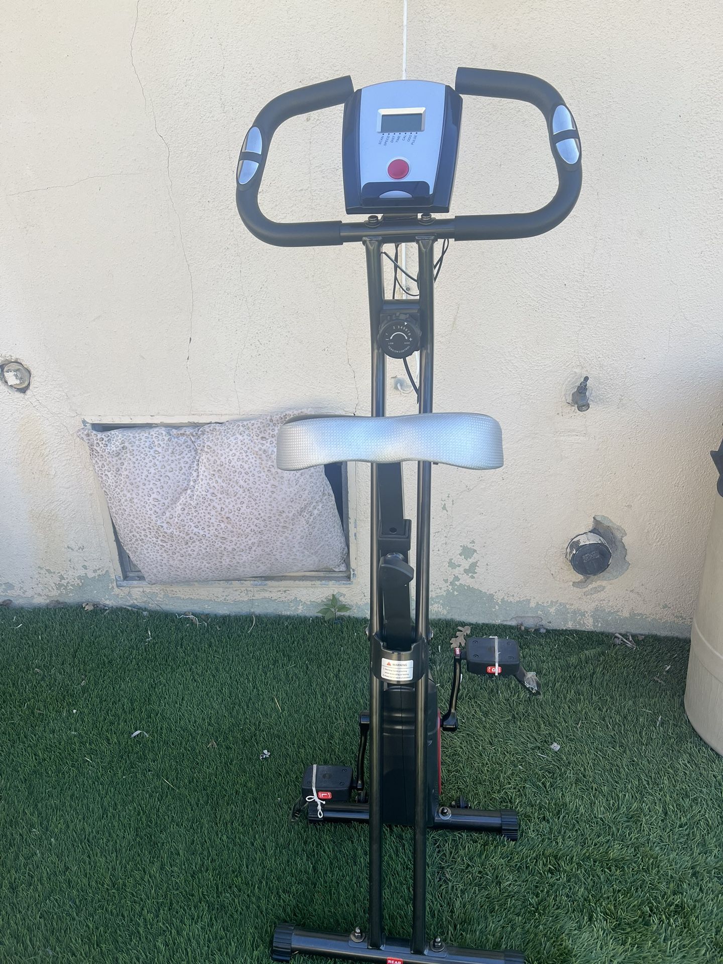exercise bike 