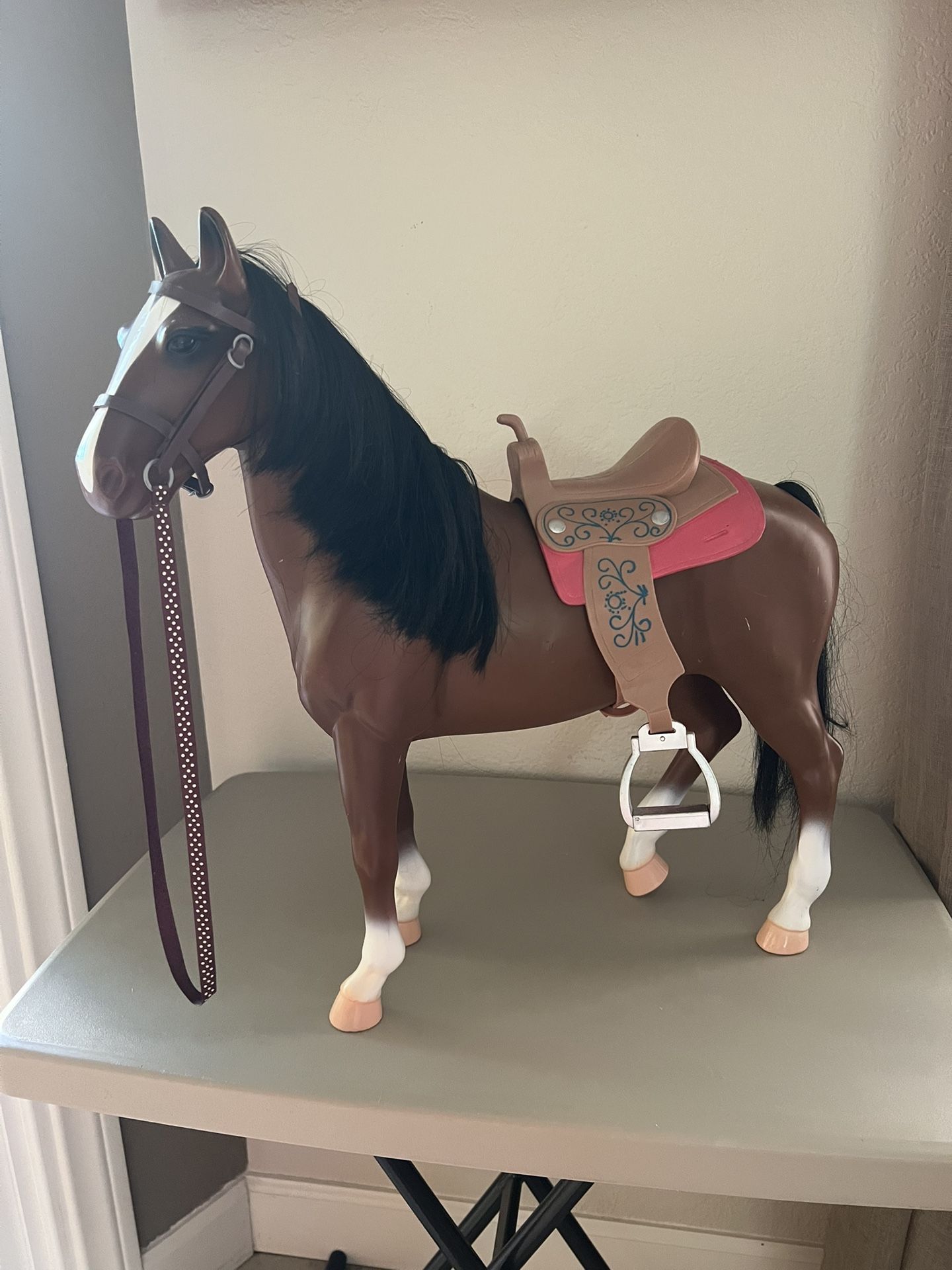 Our Generation 18” Doll Trail Riding Horse 