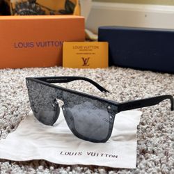 Louis Vuitton Sunglasses 