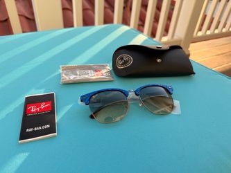 Ray-Ban Clubmaster RB3016F Sunglasses – Like New – $120 OBO