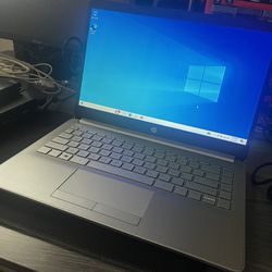 Laptop Computer Hp Works Good 