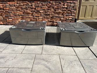Samsung Stainless Steel Washer & Dryer Pedestals and free Washer & Dryer