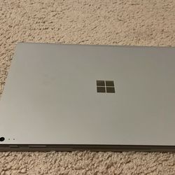 Microsoft Surface Book 2