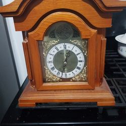 Tempos Fugit Clock