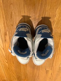 Jordan 4 Retro