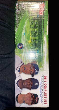 2011 Tops Complete Set