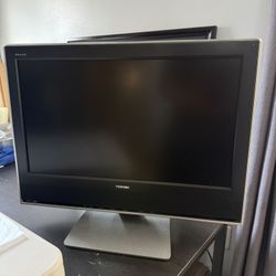 Black 26 inch Toshiba TV