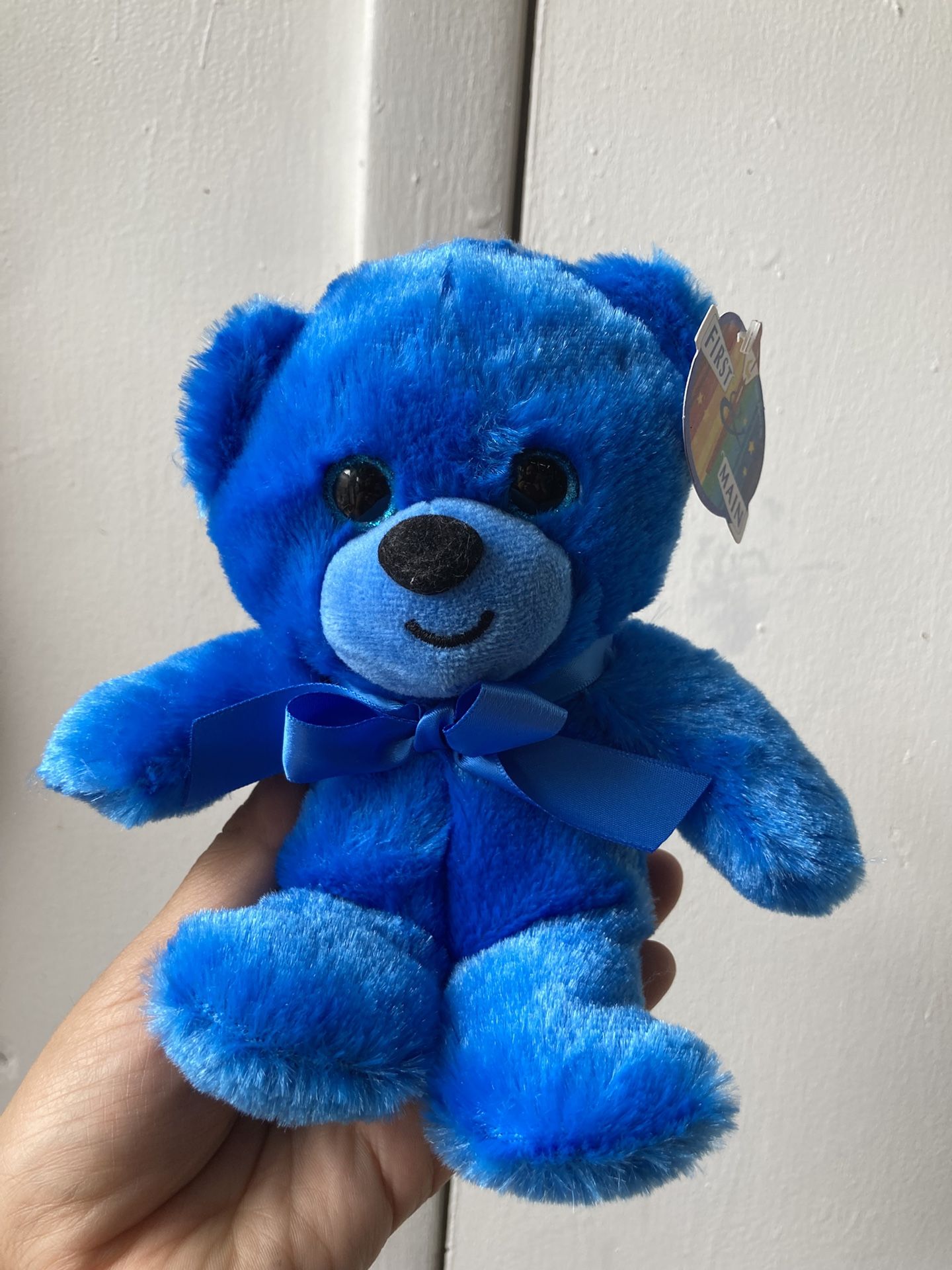 New Bear 🙄IF THE POST IS UP, IT’S AVAILABLE!! DON’T EVEN ASK! WILL NOT REPLY!!!