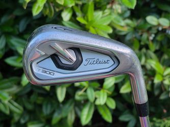 Titleist T300 6 Iron - AMT red stiff shaft