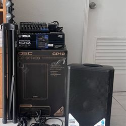 Professional Sound system with a tripod (use)