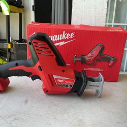 Milwaukee Hacksaw M18 Cordless One-Handed Reciprocating Saw Tool Only