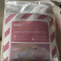 Zipper Crib Mattress Protector 