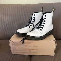 Dr. Martens, 1460 Boots *Brand New