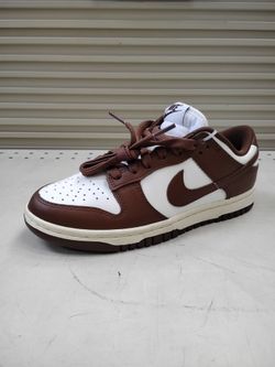 Nike Women's Dunk Low Sz6