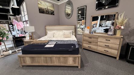 4  PC KING BEDROOM SET