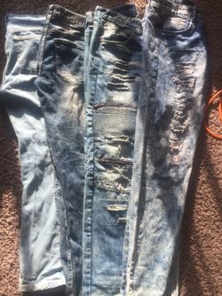 4 pair of designer jeans size 34-36