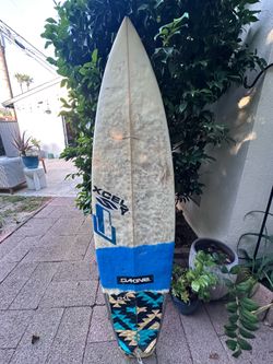 5,9 short surfboard