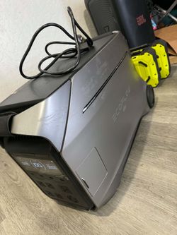EcoFlow
4096Wh DELTA Pro 3,4000-Watt Output, LFP Power Station, Home Backup, Camping, Push-Button St