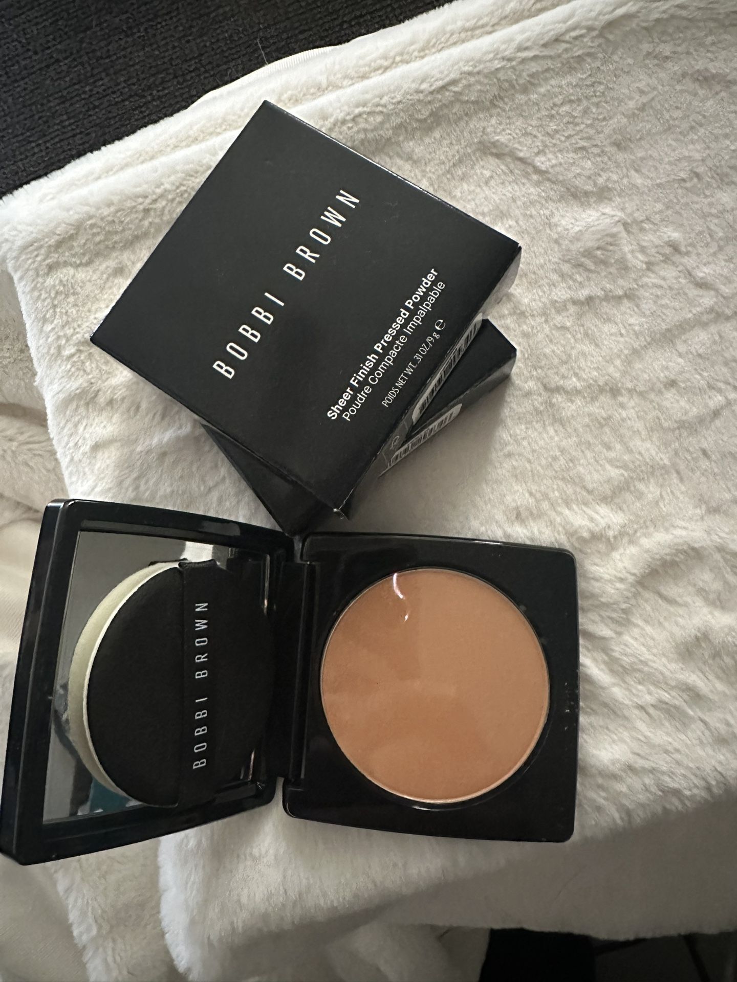 BOBBI BROWN Pressed Powder