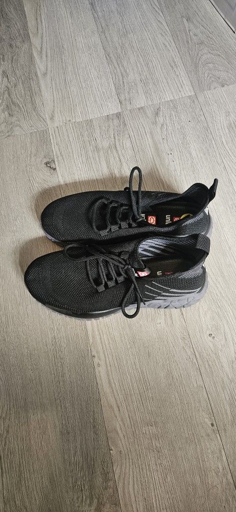 Echoes Unltd. Mens Shoes Size 9