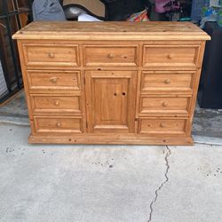 Rustic Landscape Style Bedroom Armoire