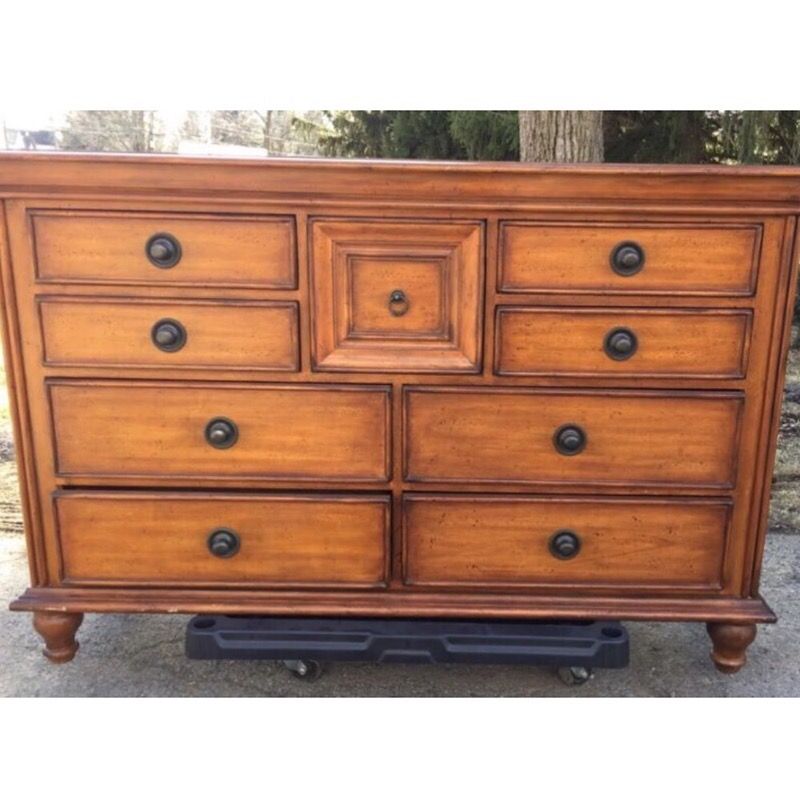 Tommy bahama 2024 lexington dresser