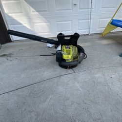 RYOBI BLOWER