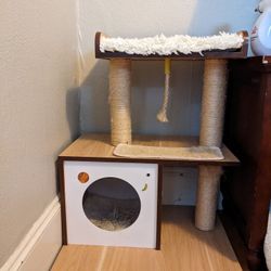 FREE Wooden Cat Tree