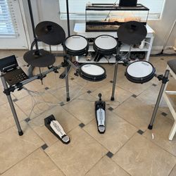 Like New Electric Drum Set.