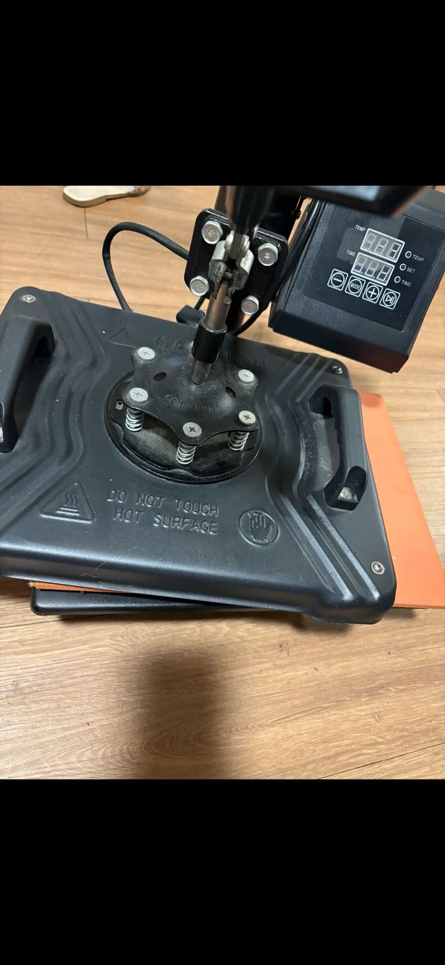 Press Machine