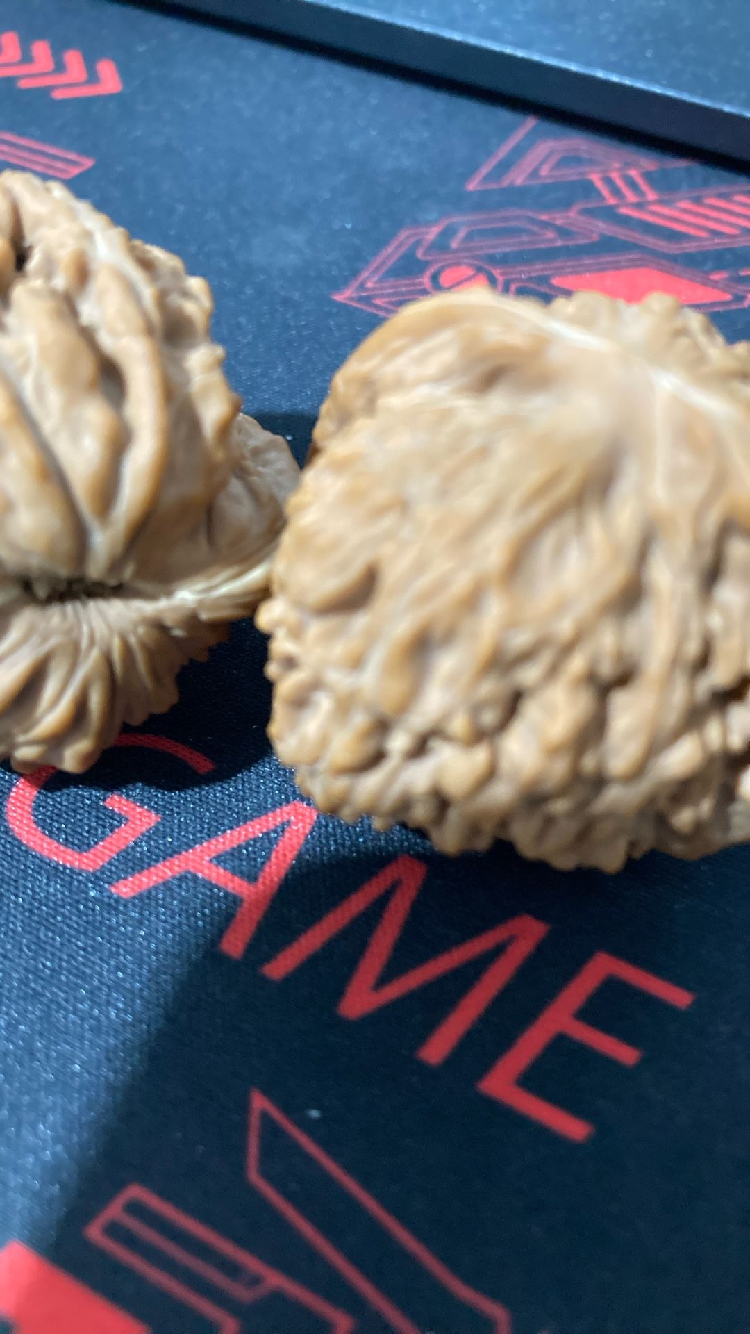 Wen plays with walnuts