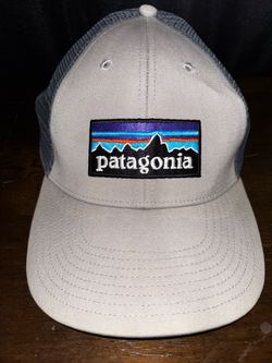 Patagonia P-6 Logo Trucker Hat