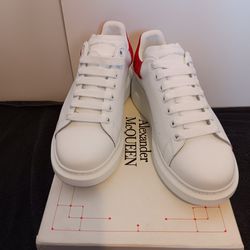 Alexander McQueen Red heel Sneakers 