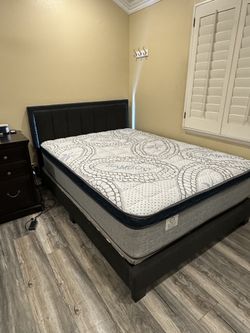 Queen Size Mattress Pillow Top And Bed Frame 
