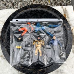 Batman Action Figure Lot (5) – Mr. Freeze, Robin, Batman, Bruce Wayne (George Clooney), Yellow Camo Batman – Sealed  ⸻  Description  Set of five (5) B