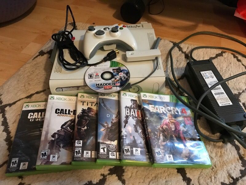 Xbox 360 with 7 games