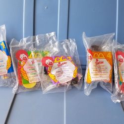McDonald Barbies from 1995 in original packages number 1 through 5